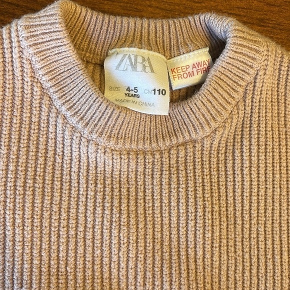 Zara kids 4-5 years stripe sweater in light pink and white - Picture 3 of 5